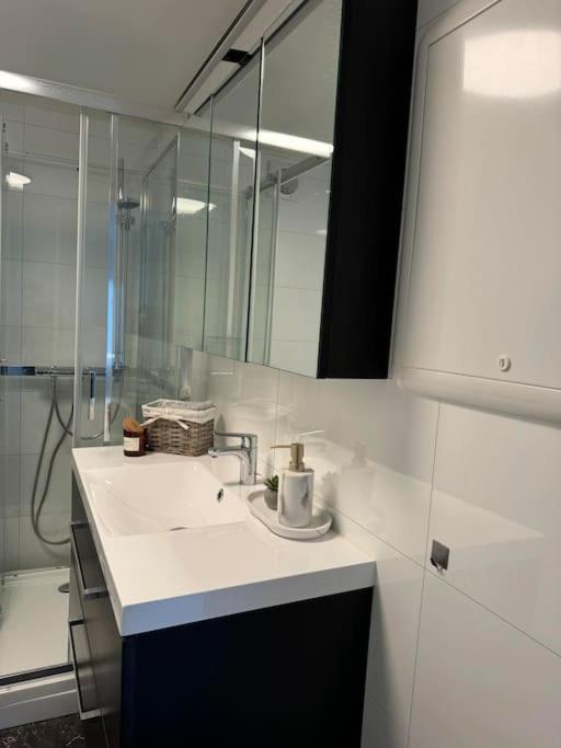 Hel Utleieleilighet I Harstad Esterno foto