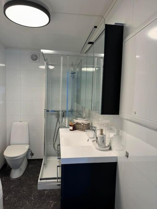 Hel Utleieleilighet I Harstad Esterno foto